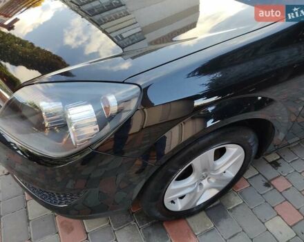Чорний Опель Астра, об'ємом двигуна 1.4 л та пробігом 215 тис. км за 5900 $, фото 4 на Automoto.ua