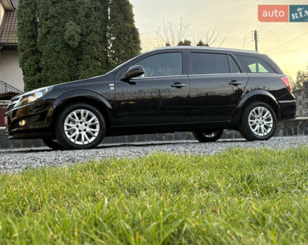 Черный Опель Астра, объемом двигателя 1.6 л и пробегом 252 тыс. км за 6400 $, фото 83 на Automoto.ua