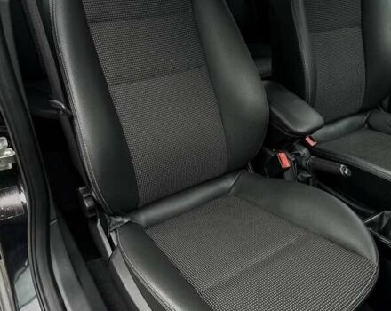 Черный Опель Астра, объемом двигателя 1.6 л и пробегом 152 тыс. км за 7200 $, фото 52 на Automoto.ua