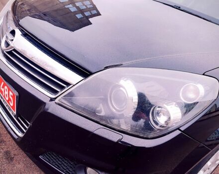 Черный Опель Астра, объемом двигателя 1.6 л и пробегом 172 тыс. км за 5350 $, фото 8 на Automoto.ua