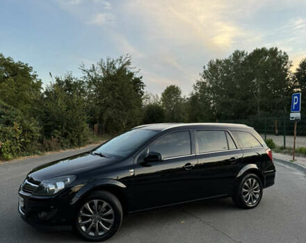 Опель Астра 2010 в Полтаве на Automoto.ua Черный Опель Астра, объемом двигателя 1.6 л и пробегом 260 тыс. км за 6500 $, фото 4 на Automoto.ua