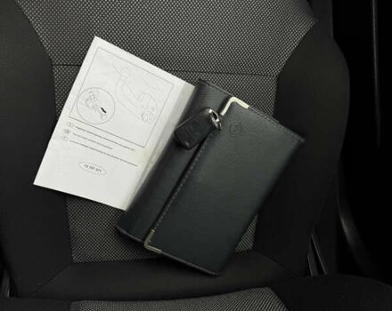 Черный Опель Астра, объемом двигателя 1.6 л и пробегом 228 тыс. км за 5750 $, фото 30 на Automoto.ua