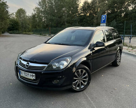 Опель Астра 2010 в Полтаве на Automoto.ua Черный Опель Астра, объемом двигателя 1.6 л и пробегом 260 тыс. км за 6500 $, фото 2 на Automoto.ua
