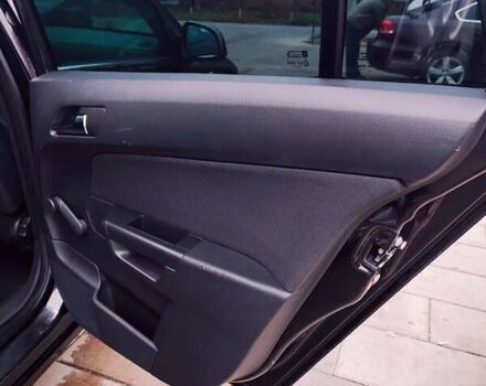 Черный Опель Астра, объемом двигателя 1.6 л и пробегом 237 тыс. км за 5350 $, фото 39 на Automoto.ua