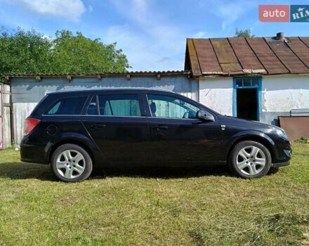 Черный Опель Астра, объемом двигателя 1.69 л и пробегом 208 тыс. км за 6800 $, фото 24 на Automoto.ua