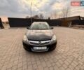 Черный Опель Астра, объемом двигателя 1.69 л и пробегом 274 тыс. км за 5600 $, фото 1 на Automoto.ua