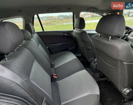 Чорний Опель Астра, об'ємом двигуна 1.7 л та пробігом 230 тис. км за 5650 $, фото 16 на Automoto.ua