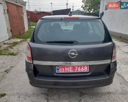 Чорний Опель Астра, об'ємом двигуна 1.6 л та пробігом 220 тис. км за 5650 $, фото 4 на Automoto.ua