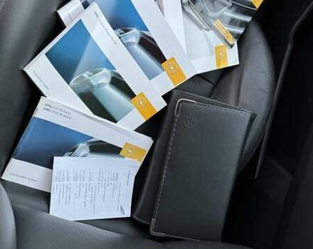 Черный Опель Астра, объемом двигателя 1.6 л и пробегом 205 тыс. км за 6150 $, фото 23 на Automoto.ua