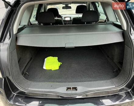 Черный Опель Астра, объемом двигателя 1.7 л и пробегом 264 тыс. км за 5799 $, фото 48 на Automoto.ua