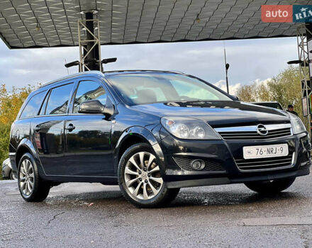 Опель Астра 2010 в Дубно на Automoto.ua Черный Опель Астра, объемом двигателя 1.6 л и пробегом 218 тыс. км за 5700 $, фото 12 на Automoto.ua