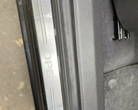 Черный Опель Астра, объемом двигателя 1.6 л и пробегом 200 тыс. км за 6400 $, фото 28 на Automoto.ua