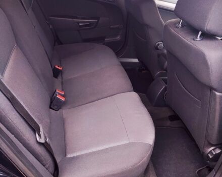 Черный Опель Астра, объемом двигателя 1.6 л и пробегом 237 тыс. км за 5350 $, фото 23 на Automoto.ua