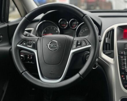 Черный Опель Астра, объемом двигателя 1.6 л и пробегом 172 тыс. км за 8600 $, фото 17 на Automoto.ua