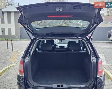 Чорний Опель Астра, об'ємом двигуна 1.6 л та пробігом 240 тис. км за 6290 $, фото 2 на Automoto.ua