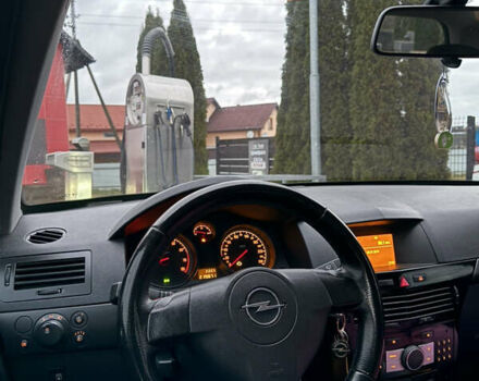 Чорний Опель Астра, об'ємом двигуна 1.6 л та пробігом 219 тис. км за 6200 $, фото 12 на Automoto.ua