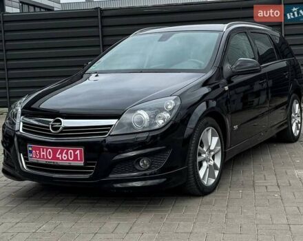 Черный Опель Астра, объемом двигателя 1.6 л и пробегом 152 тыс. км за 7200 $, фото 2 на Automoto.ua