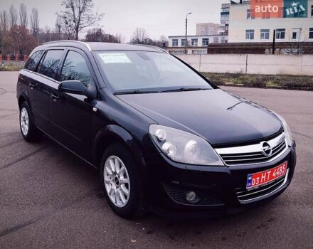 Черный Опель Астра, объемом двигателя 1.6 л и пробегом 172 тыс. км за 5350 $, фото 2 на Automoto.ua
