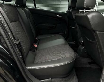 Черный Опель Астра, объемом двигателя 1.6 л и пробегом 152 тыс. км за 7200 $, фото 35 на Automoto.ua