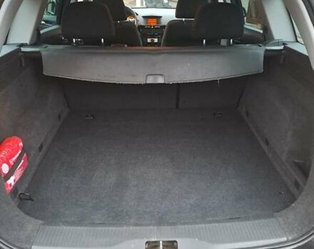 Черный Опель Астра, объемом двигателя 1.6 л и пробегом 209 тыс. км за 5800 $, фото 12 на Automoto.ua