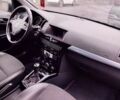 Черный Опель Астра, объемом двигателя 1.6 л и пробегом 212 тыс. км за 5750 $, фото 22 на Automoto.ua