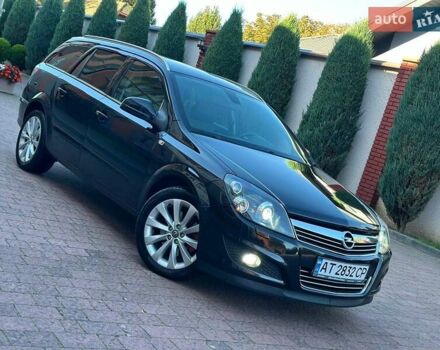 Черный Опель Астра, объемом двигателя 1.9 л и пробегом 310 тыс. км за 5500 $, фото 21 на Automoto.ua