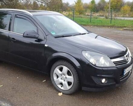 Черный Опель Астра, объемом двигателя 1.69 л и пробегом 252 тыс. км за 5600 $, фото 9 на Automoto.ua