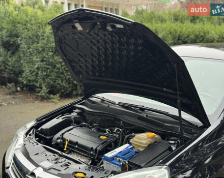 Черный Опель Астра, объемом двигателя 1.6 л и пробегом 228 тыс. км за 5750 $, фото 26 на Automoto.ua