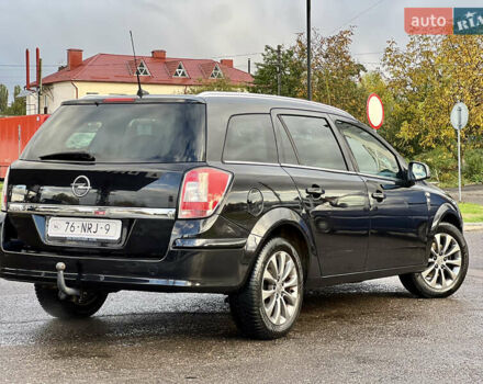 Опель Астра 2010 в Дубно на Automoto.ua Черный Опель Астра, объемом двигателя 1.6 л и пробегом 218 тыс. км за 5700 $, фото 7 на Automoto.ua