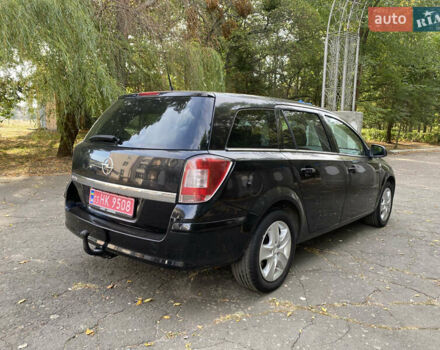 Черный Опель Астра, объемом двигателя 1.6 л и пробегом 200 тыс. км за 6400 $, фото 8 на Automoto.ua