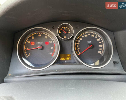 Черный Опель Астра, объемом двигателя 1.6 л и пробегом 200 тыс. км за 6400 $, фото 21 на Automoto.ua