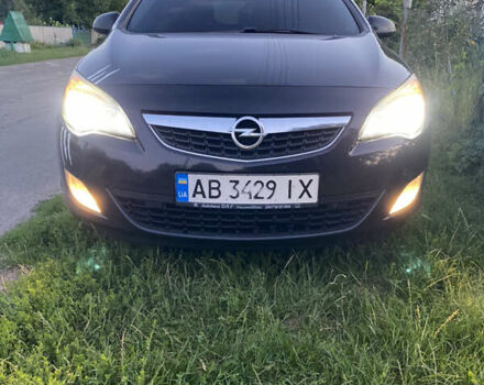 Черный Опель Астра, объемом двигателя 1.96 л и пробегом 294 тыс. км за 8400 $, фото 36 на Automoto.ua