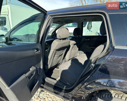 Черный Опель Астра, объемом двигателя 1.7 л и пробегом 172 тыс. км за 5970 $, фото 21 на Automoto.ua