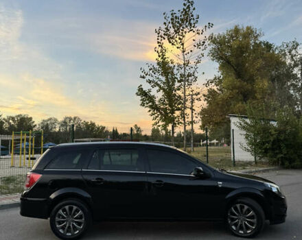 Опель Астра 2010 в Полтаве на Automoto.ua Черный Опель Астра, объемом двигателя 1.6 л и пробегом 260 тыс. км за 6500 $, фото 11 на Automoto.ua