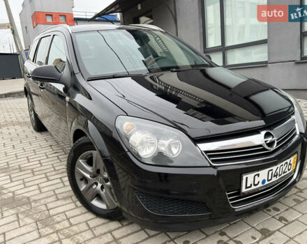 Черный Опель Астра, объемом двигателя 1.7 л и пробегом 264 тыс. км за 5799 $, фото 30 на Automoto.ua
