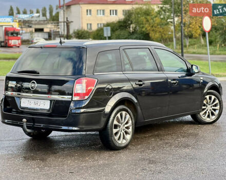 Опель Астра 2010 в Дубно на Automoto.ua Черный Опель Астра, объемом двигателя 1.6 л и пробегом 218 тыс. км за 5700 $, фото 9 на Automoto.ua