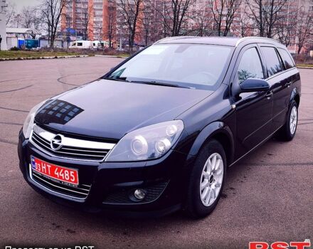 Черный Опель Астра, объемом двигателя 1.6 л и пробегом 172 тыс. км за 5350 $, фото 2 на Automoto.ua