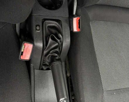 Черный Опель Астра, объемом двигателя 1.6 л и пробегом 228 тыс. км за 5750 $, фото 25 на Automoto.ua