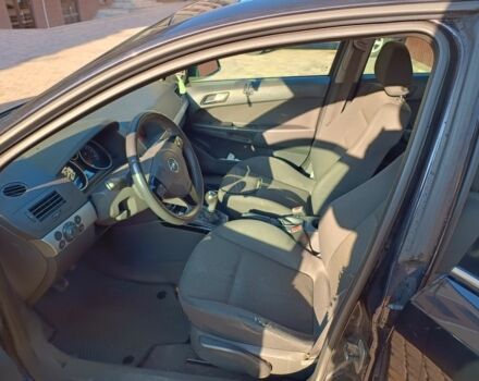 Черный Опель Астра, объемом двигателя 0 л и пробегом 325 тыс. км за 5700 $, фото 7 на Automoto.ua