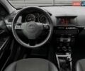 Черный Опель Астра, объемом двигателя 1.6 л и пробегом 152 тыс. км за 7200 $, фото 37 на Automoto.ua