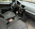 Черный Опель Астра, объемом двигателя 1.7 л и пробегом 300 тыс. км за 6200 $, фото 1 на Automoto.ua