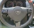 Черный Опель Астра, объемом двигателя 1.69 л и пробегом 208 тыс. км за 6800 $, фото 52 на Automoto.ua