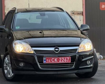 Черный Опель Астра, объемом двигателя 1.6 л и пробегом 205 тыс. км за 6150 $, фото 11 на Automoto.ua