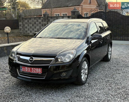 Черный Опель Астра, объемом двигателя 1.6 л и пробегом 252 тыс. км за 6400 $, фото 2 на Automoto.ua