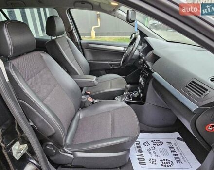 Чорний Опель Астра, об'ємом двигуна 1.6 л та пробігом 240 тис. км за 6290 $, фото 11 на Automoto.ua