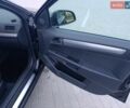 Черный Опель Астра, объемом двигателя 1.6 л и пробегом 226 тыс. км за 6250 $, фото 22 на Automoto.ua