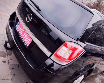 Черный Опель Астра, объемом двигателя 1.6 л и пробегом 237 тыс. км за 5350 $, фото 10 на Automoto.ua