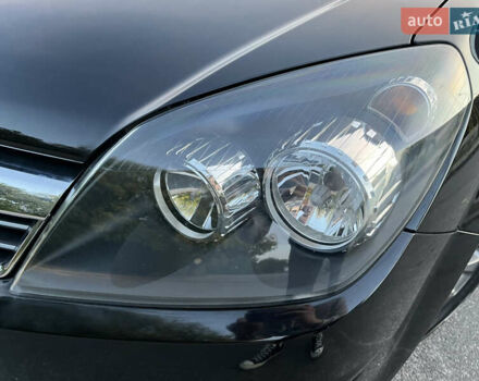 Опель Астра 2010 в Полтаве на Automoto.ua Черный Опель Астра, объемом двигателя 1.6 л и пробегом 260 тыс. км за 6500 $, фото 29 на Automoto.ua