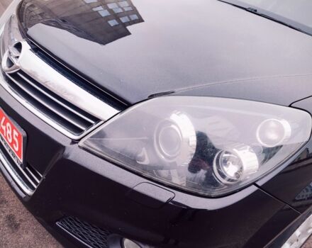 Черный Опель Астра, объемом двигателя 1.6 л и пробегом 172 тыс. км за 5350 $, фото 8 на Automoto.ua