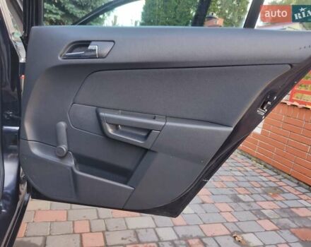 Чорний Опель Астра, об'ємом двигуна 1.4 л та пробігом 215 тис. км за 5900 $, фото 28 на Automoto.ua